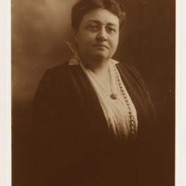 Sarah Bentschner Visanska (Mrs. Julius) (1870–1926)